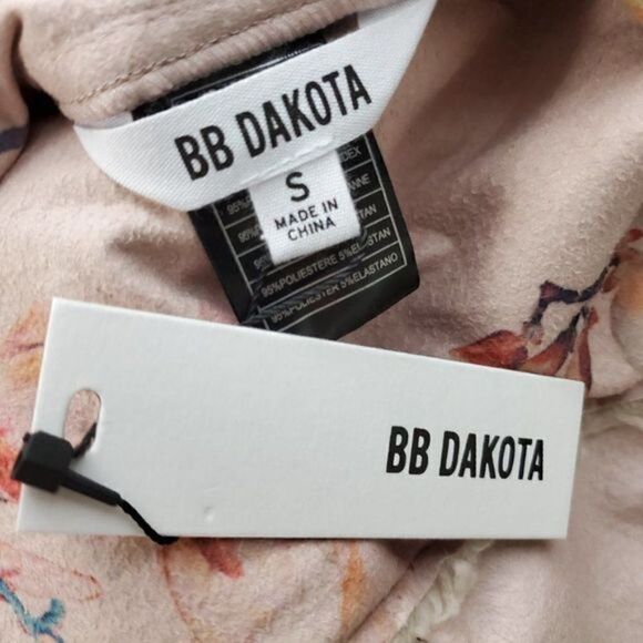 BB DAKOTA bb Dakota Reversible Sherpa Teddy Floral Sweater Vest S NEW - Picture 6 of 7